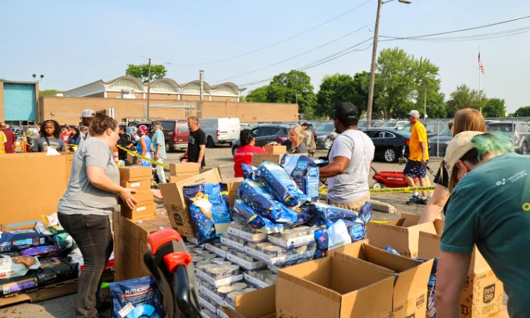 Group Volunteering Program