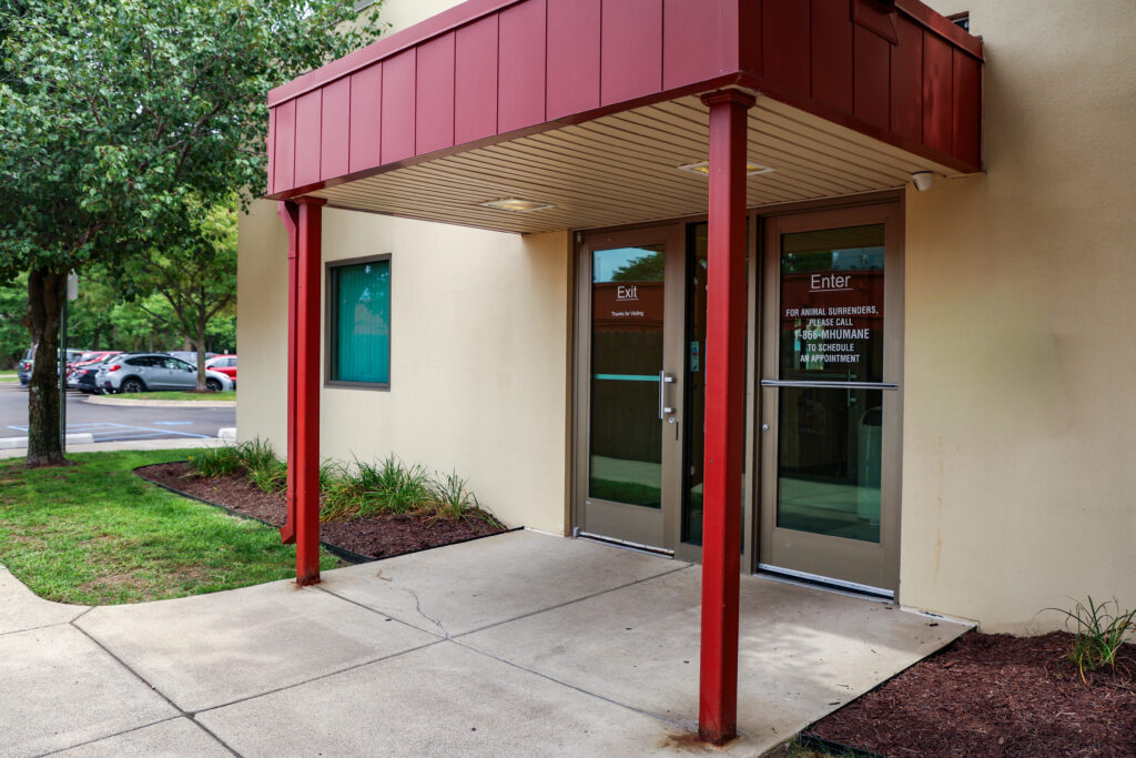 Berman Veterinary Clinic Entrance